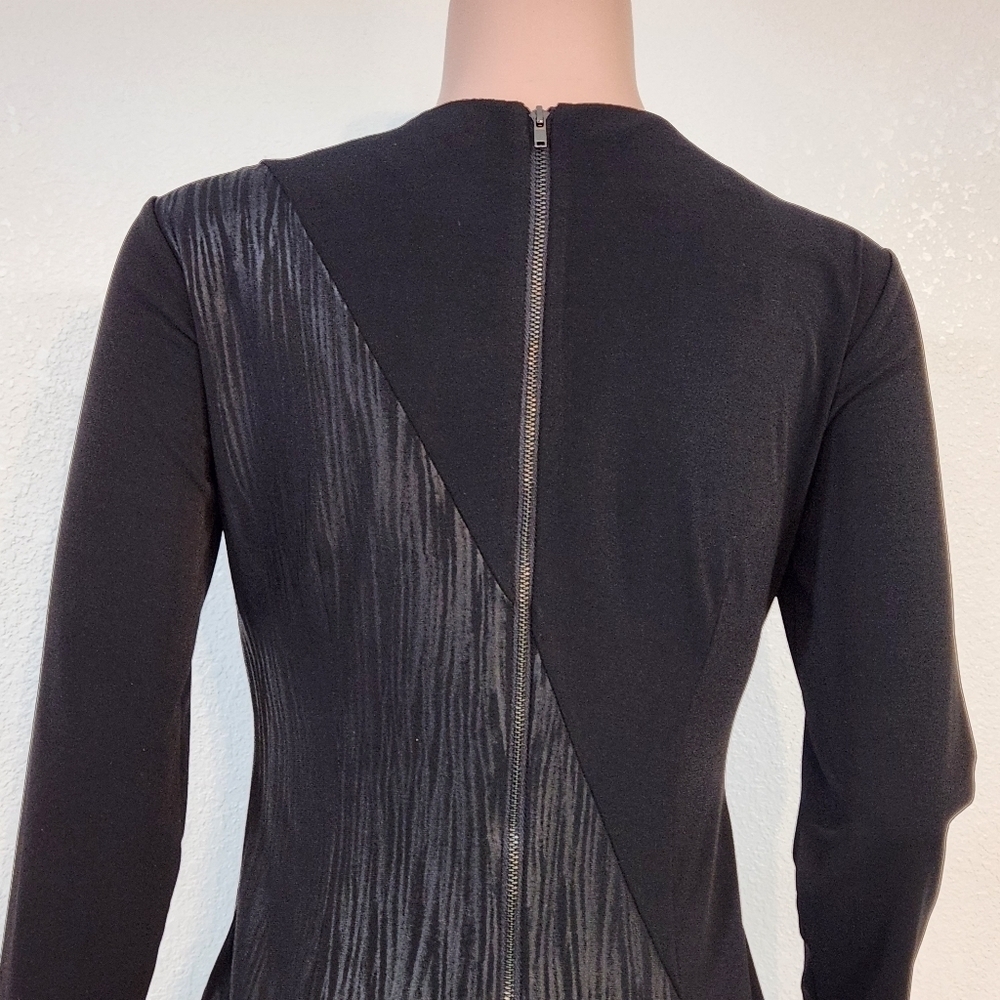Donna Morgan 3/4 Sleeve Ruched Little Black Dress Sz 4 - Picture 8 of 11